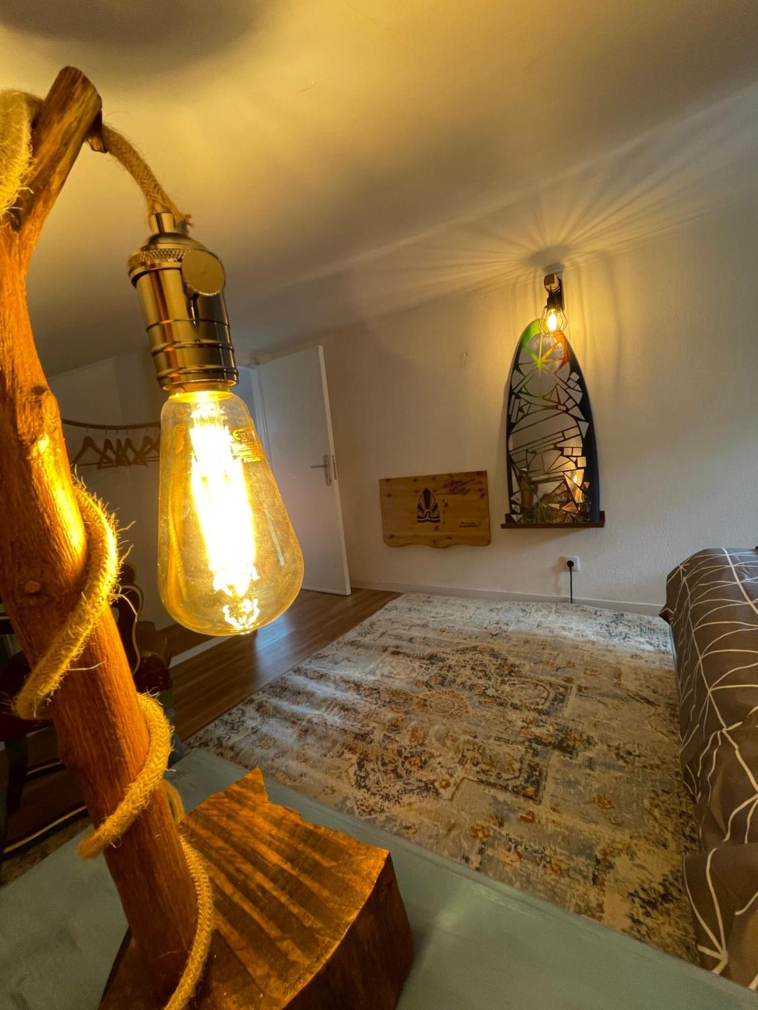 Lisbon Soul Surf Camp Hostel Cascais Exterior foto